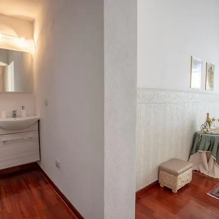 A Due Passi Bed & Breakfast